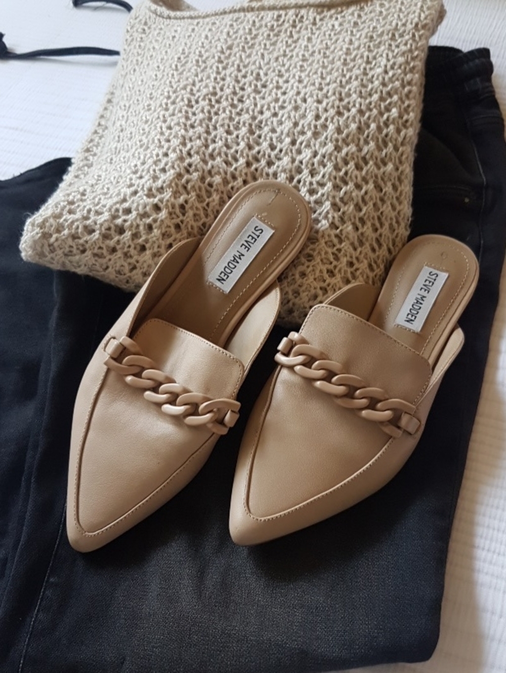 Steve Madden Leather Flats